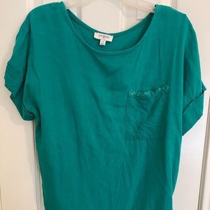 Umgee Green womens size small top.